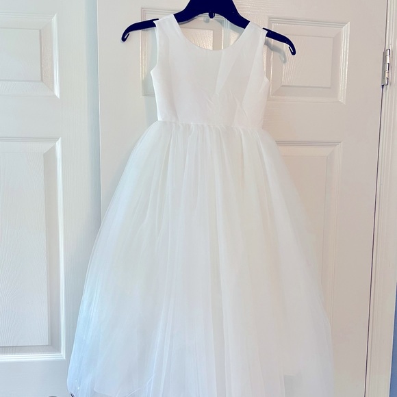 Flower Girl/Communion Dress White Size 6 - Picture 1 of 9